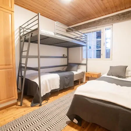 Etelaerinne E - Ruka Jurmuntie 10 Kuusamo